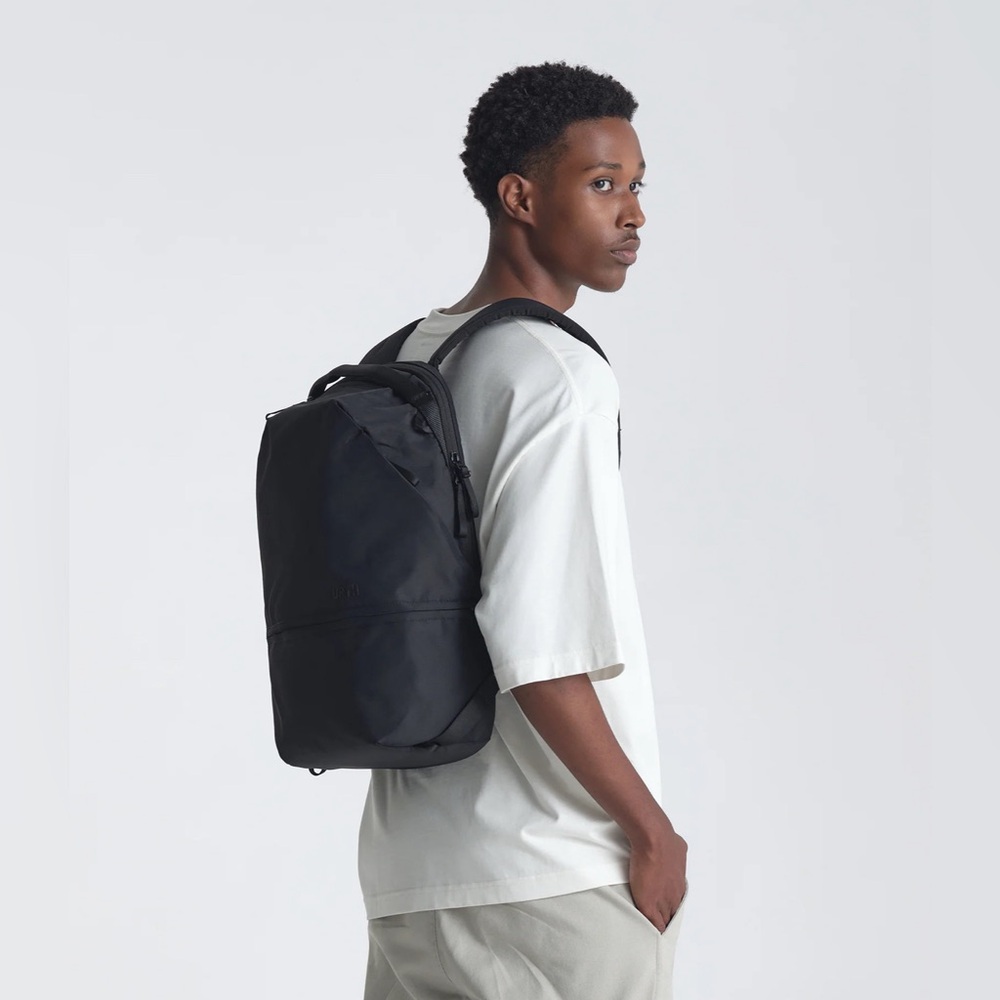 Urth Arkose Backpack